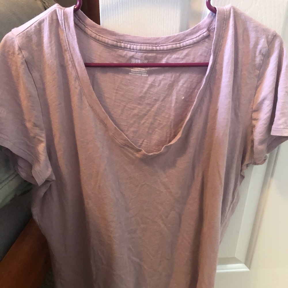 Victoria’s Secret Pink Vneck shirt